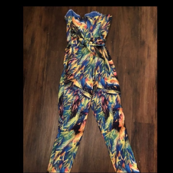 Romper - Picture 2 of 3